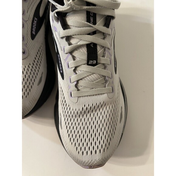 Size 9 - Brooks Adrenaline GTS 23 Gray And Lavender Womens EU 40.5 - Picture 3 of 12